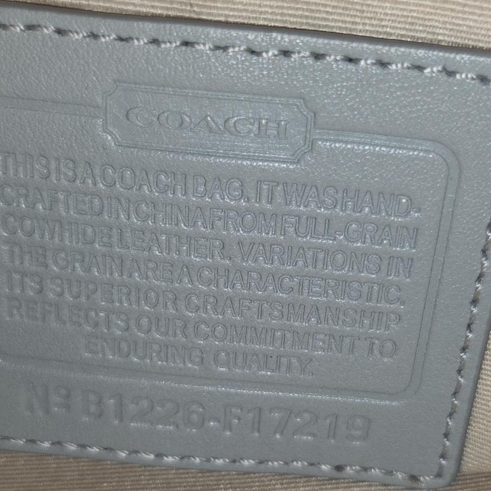 Authentic Coach Beautiful Bag!!! - image 8